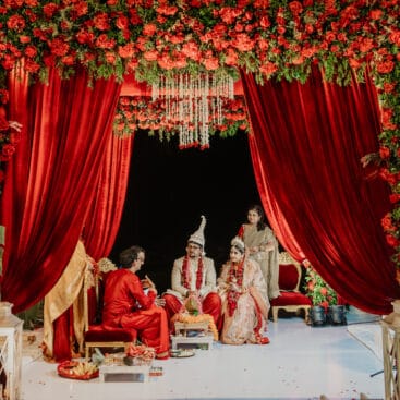 beach wedding ceremony in Goa